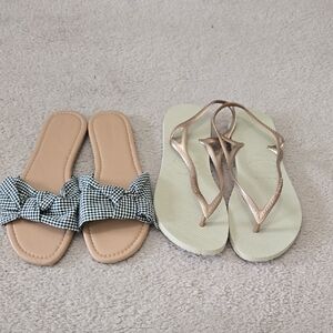 Havaianas Metallic Gold Flip Flops & Tan Slide Sandals with Black/White Bow